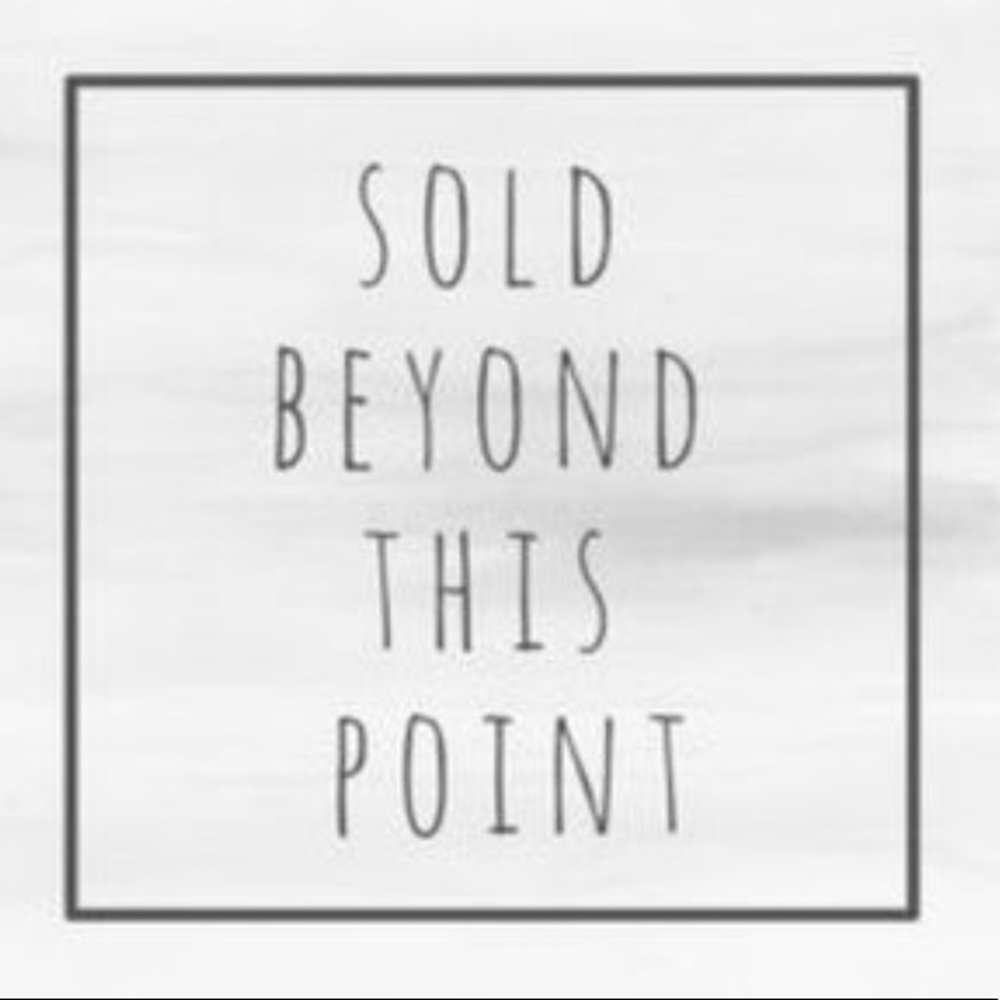 🌺Everything beyond this point has been sold🌺